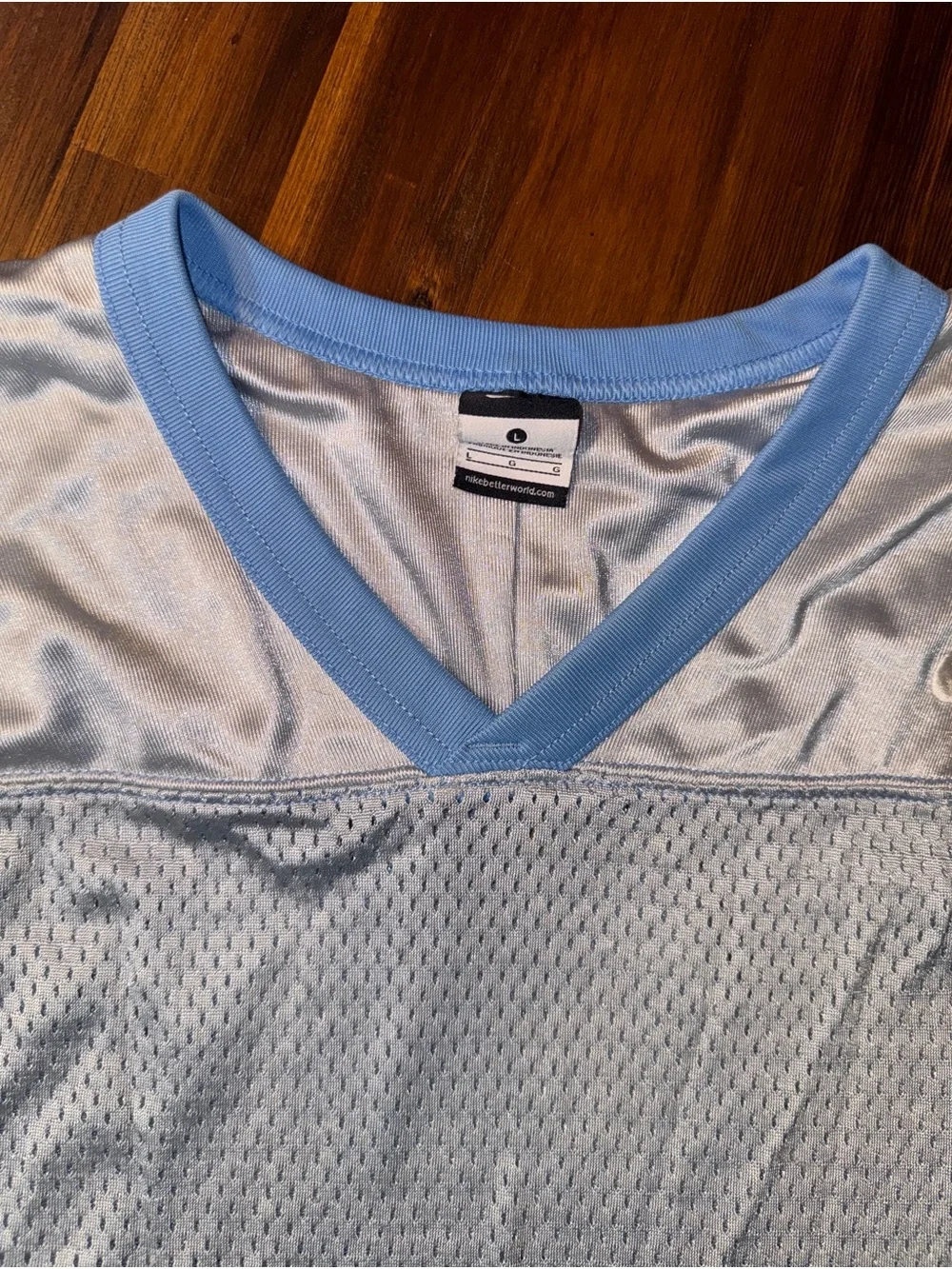 Nike Team Men’s Gray Mesh Football Practice Jersey with Light Blue Trim Size L